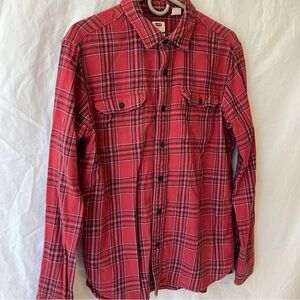 Men’s Levis Red and Black Flannel Shirt Medium